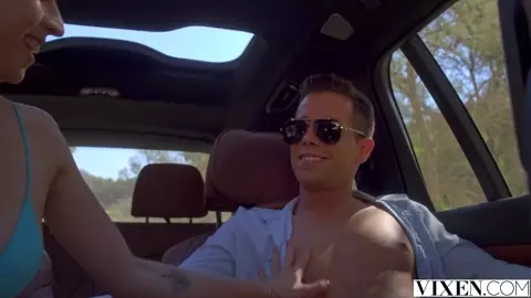 Vixen – Side Tricks Emelie Crystal And Eveline Dellai