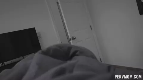 PervMom – Charley Hart You Need A Younger Man