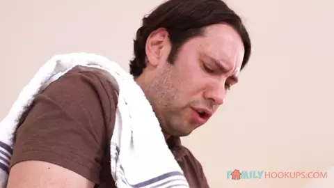 FamilyHookups – Heather Vahn Gets A “Deep Tissue” Massage From Her Stepbrother