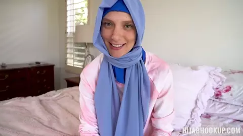 HijabHookup – Izzy Lush Breaking The Rules
