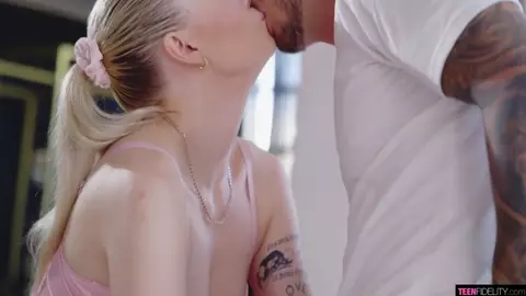 TeenFidelity – E483 Mimi Cica Smooth and Sexy