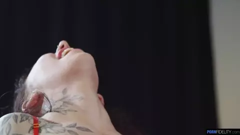 PornFidelity – Love in Red E914 Esluna Love