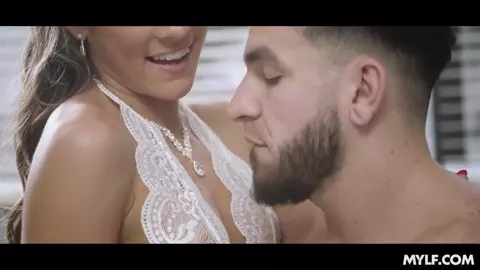 MylfLabs – Concept: Novela Vivianne Desilva And Mackenzie Mace