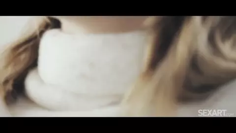 SexArt – Eva Brown Flowing Together