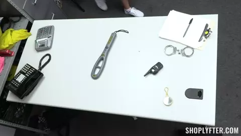 Shoplyfter – Gang Reputation Naudi Nala And Mia Kay