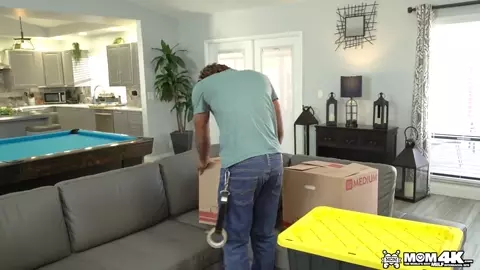 Mom4K – Cory Chase Seducing The Mover