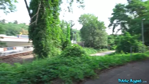 Horny Voluptuous MILF Brittany Bardot Giving Blowjob To Her Old Lover In Park