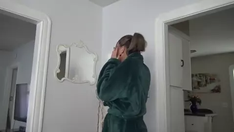 Nikki Brooks – My MEAN Mommy