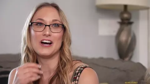 Moms Family Secrets - Wedding Planner