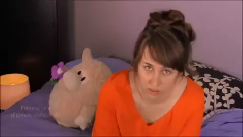 Princess Leia - Please Beat his Cum To My Egg Daddy