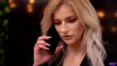 Hyley Winters - Stepmoms Tight Pussy Is Running The Show - S7:E5