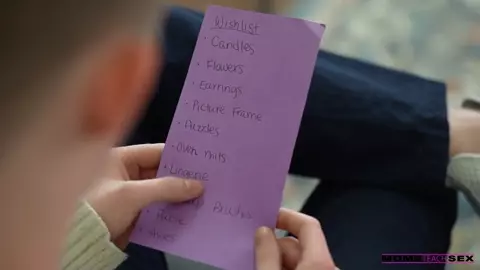 Jennifer White - Naughty Gifts For Me And My Stepmom On Mothers Day - S19:E5