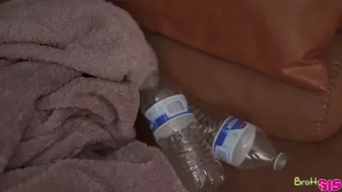 Angel Gostosa - Stepsis Cant Complain When My Dick Is In Her Mouth - S32:E1
