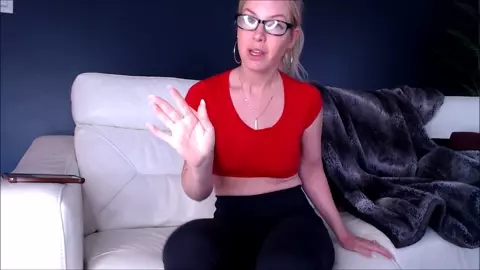 MissBehavin26 - Mom Convinces You to Keep Her Secret