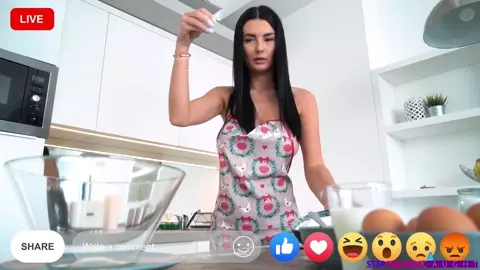 Simon Kitty - Giving Stepbro My Muffin - S26:E8