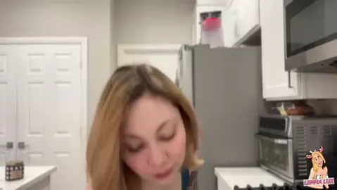 LennaLux - Mommy's Favor