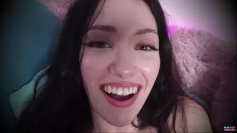 Adria Nite (WetSchoolGirl) - Mommy Discovers New Things