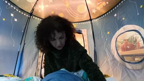 Mama Fiona – Spaceship Playtent W Mom and Grandma