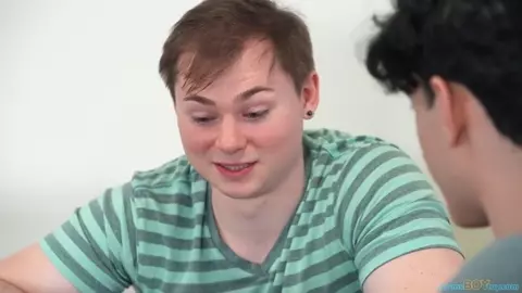 Crystal Clark - Stepmoms Private Ama Session - S4:E1