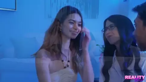 Molly Little - I Wish You Could Help Me In Person - S5:E5