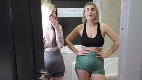 Lucyy Avery - Smelling Your Sisters Sweaty Gym Butts