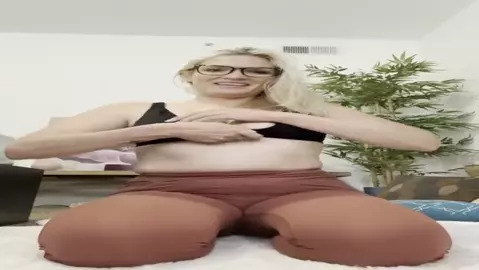 StarlingRocks - Mommy Likes its