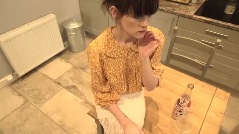 Sydney Harwin - Mommy doesn't know it's you