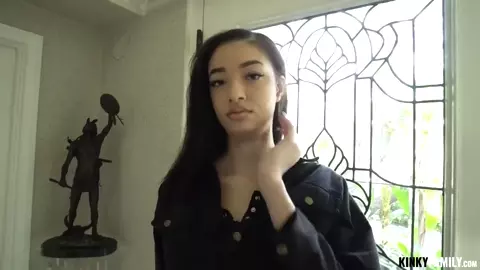 Scarlett Bloom - Fucking stepsis before a party