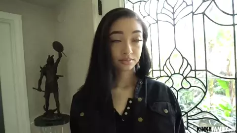 Scarlett Bloom - Fucking stepsis before a party