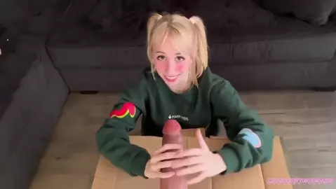 Lewdestbunnie - Daddy’s BIG Package