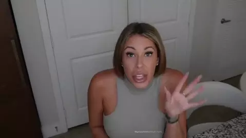 Madame Nikki Brooks - Mommy's Foot Guide