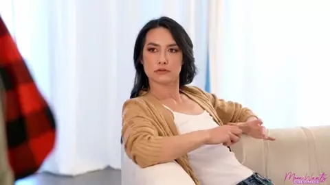 Isabel Love - Keep Your Cum Warm - S5:E8