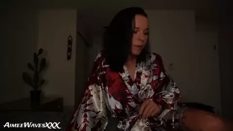 AimeeWavesXXX - Mommy Comforts You During a Storm