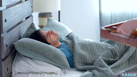 Sydney Paige - Moms Birthday Surprise - S6:E3