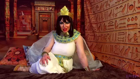 Kylee Nash - The Royal Family Tradition