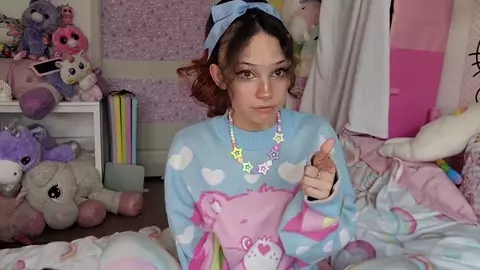 Krissi Pookie - Your Teen Daughter Is Way Too Curious