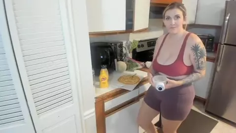 Kelly Payne - Your sinful sister and her lactating-tits 2