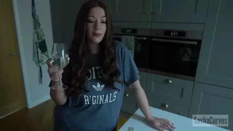 SashaCurves - Brother & Sister: Getting Too Close