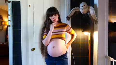 Sydney Harwin - Pregnancy Denial Daddy Fucker