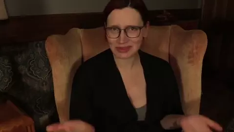 Bettie Bondage - The Breast Lesson with Mom