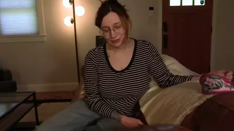 Bettie Bondage - Post-Partum Horny