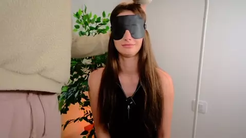 ShunaLuna - Jealous Sister Guess What Game