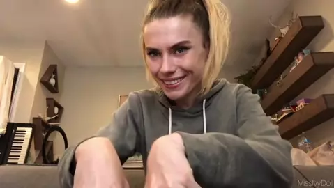 MissIvyDoll - Stroke for Mommy