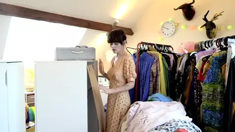 Sydney Harwin - Fuck Mommy On Moving Day