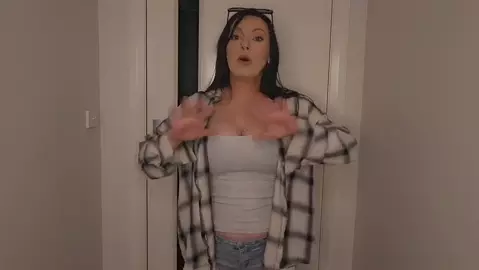 MissJackieDee - BBC Bully: Mommy Makes A Deal