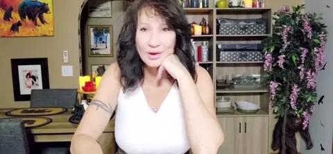 Stormi Winters - Mommy's Little Ass Sniffer