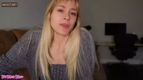 FitKatieKarr - Mommys Unclean Thots: Exposure Therapy