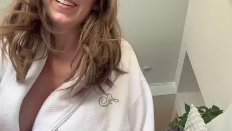 Nicolete Bloom – Mom Teaches Son to Impregnate Her