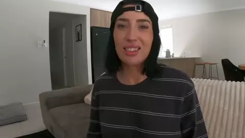 Aysha Paige - Lesbian Mom’s First Time