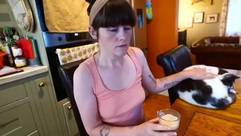 Sydney Harwin - A Mommy Movie